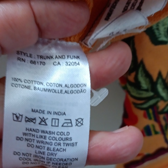 THEUGLYGIRL...TRUNK AND FUNK SWEATSHIRT..SIZE MEDIUM - Picture 9 of 9